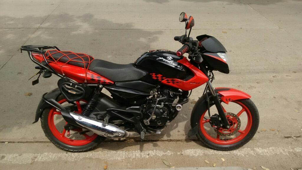 Vendo Pulsar 135