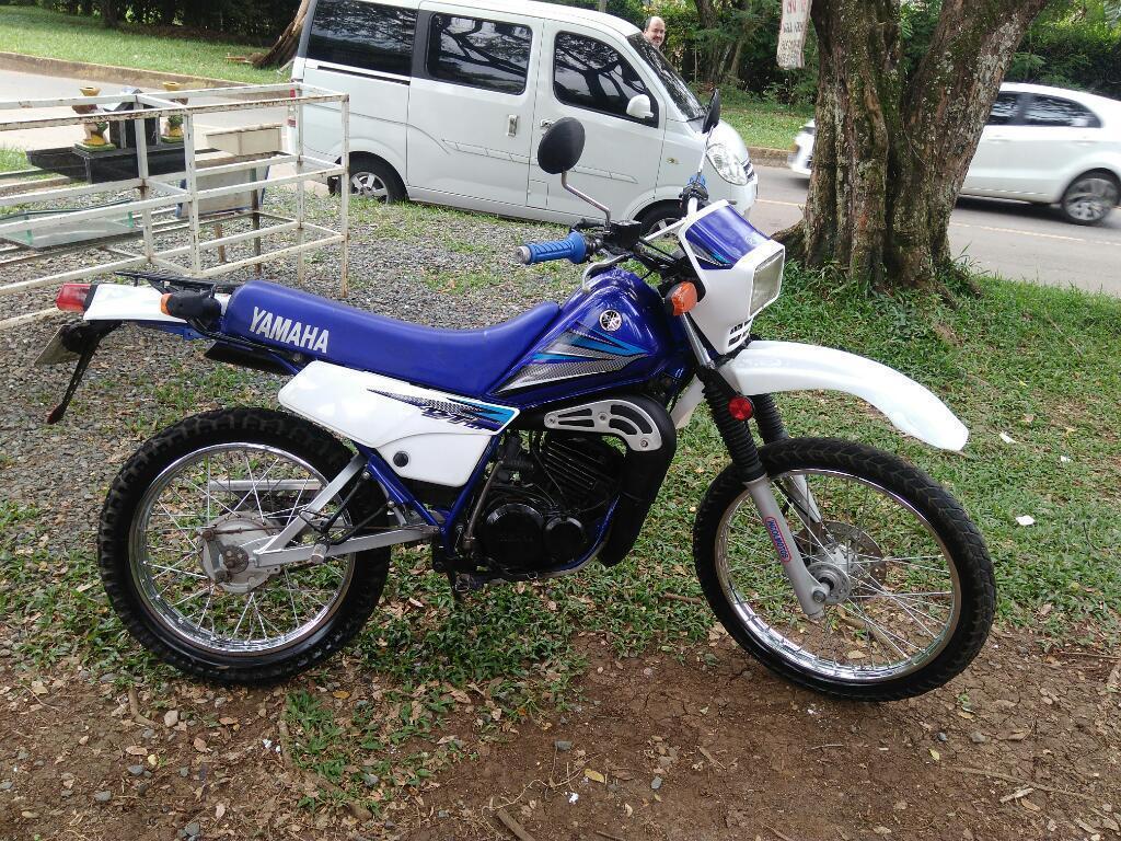 Dt 125 Re Mela