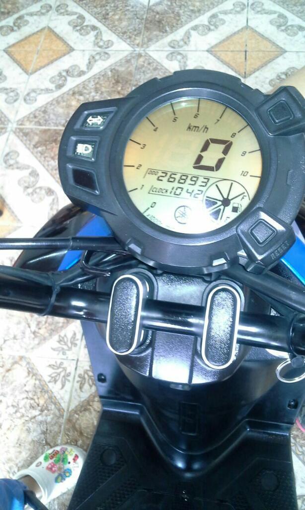 Vendo Moto Bwis