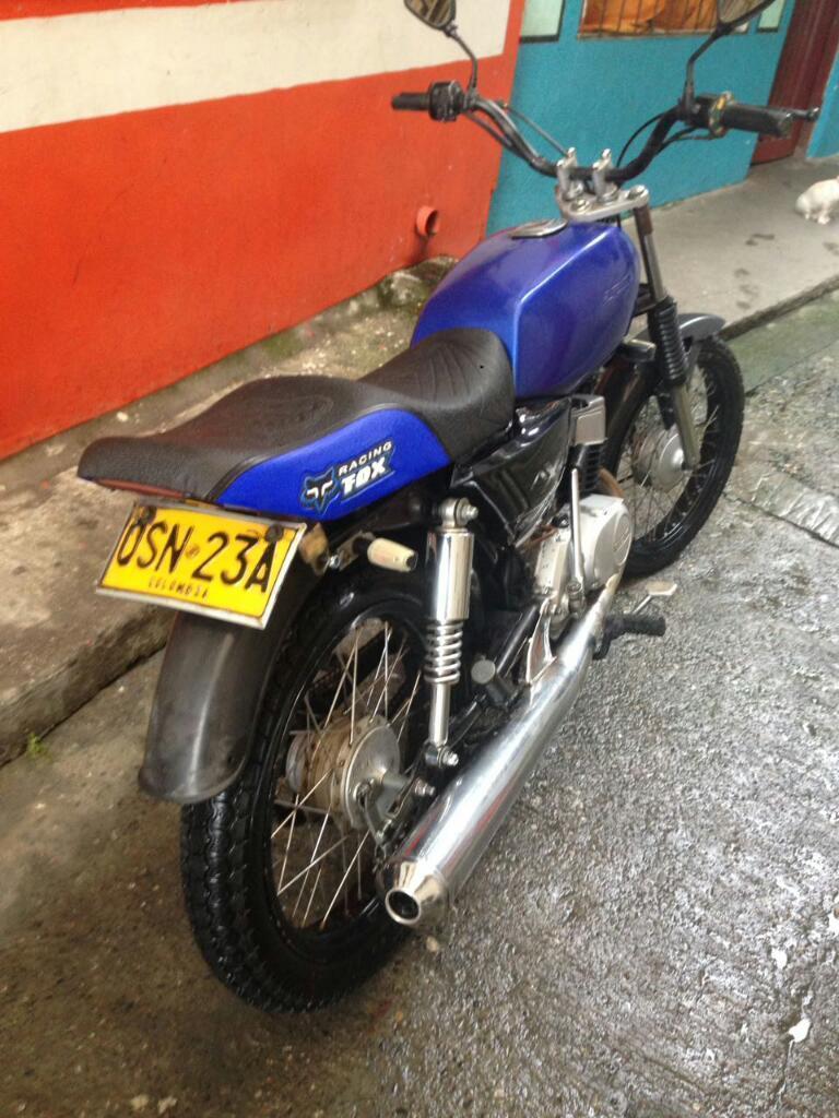 Suzuki Ax 100 Modelo 2005