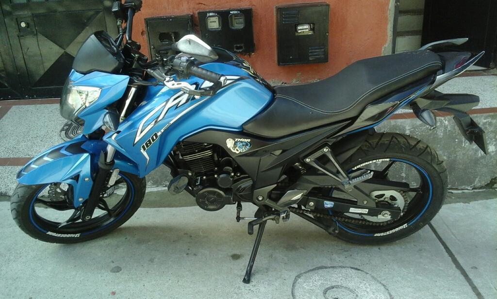 Se Vende Moto Cr5 Akt Modelo 2016