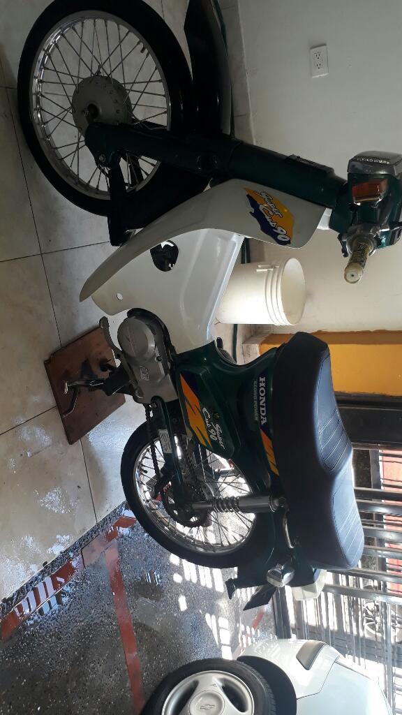 Vendo C90 2003 Papeles Al Dia