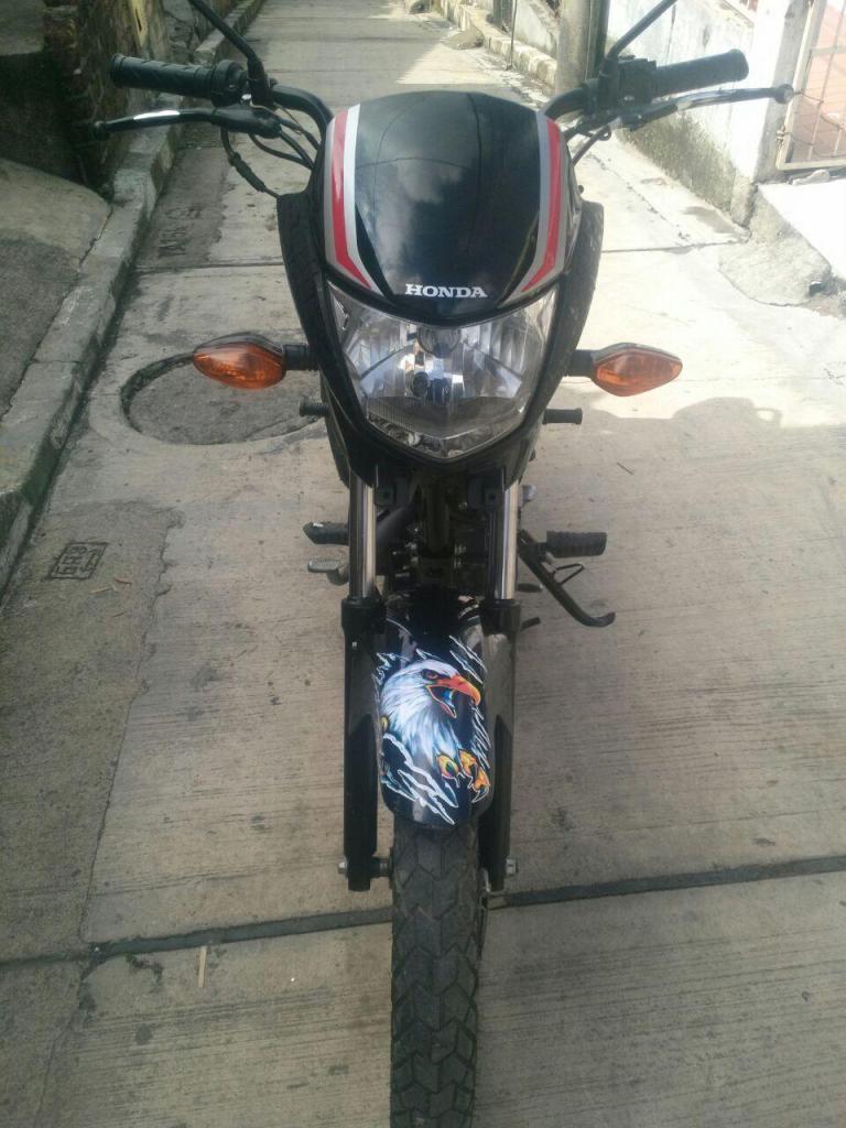 Se vende moto Honda Dream NEO 110 modelo 2016 en buen estado