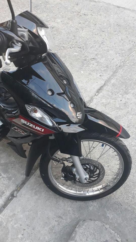 Moto suzuki R 2013