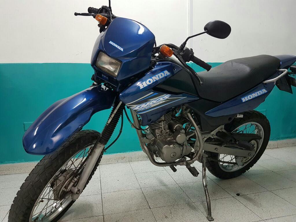 Honda Bross 125 2010 Bien Tenida