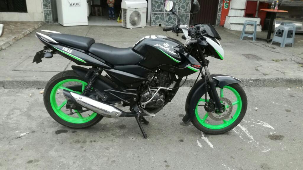 Pulsar 135 2011 Barata