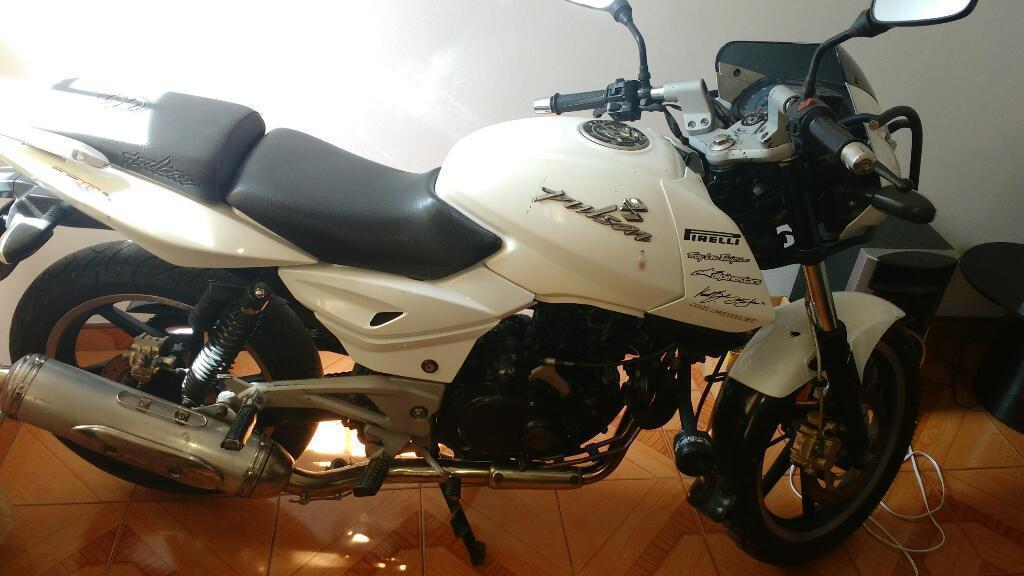 Vendo Moto Pulsar 220