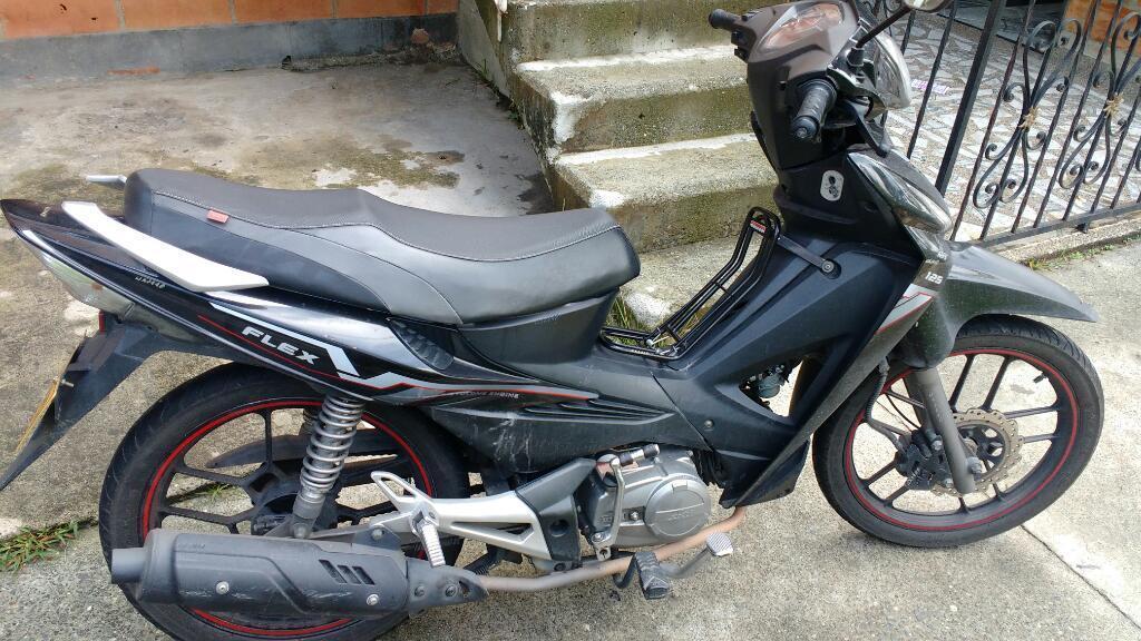 Se Vende Akt 125 Modelo 2016