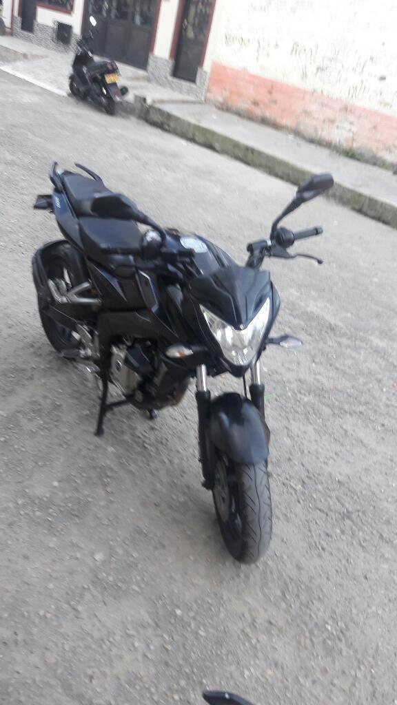 Vendo Ns 200 2014