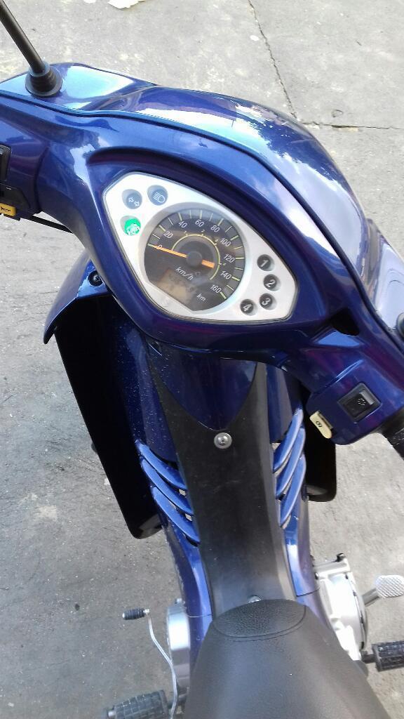 Vendo Moto Bez en Buen Estado