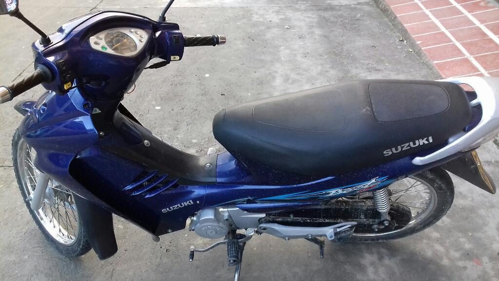 Vendo Moto Bez en Buen Estado