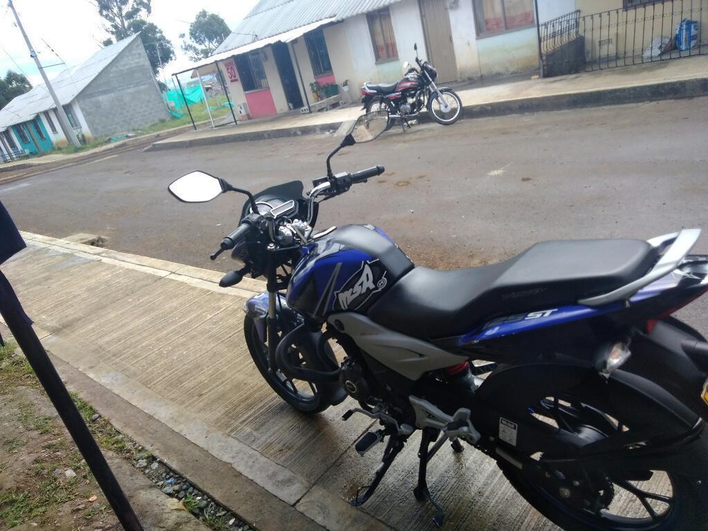 Se Vende Moto Discover 125 en Buen Estdo