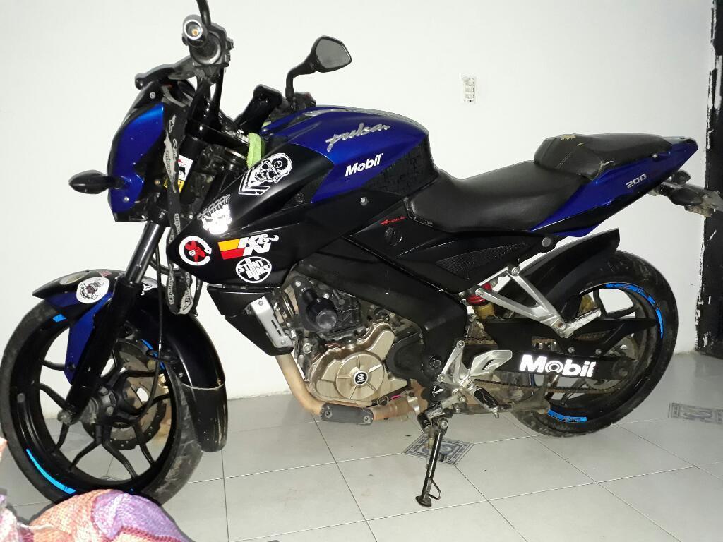 Vendo Ns 200 Mod2014