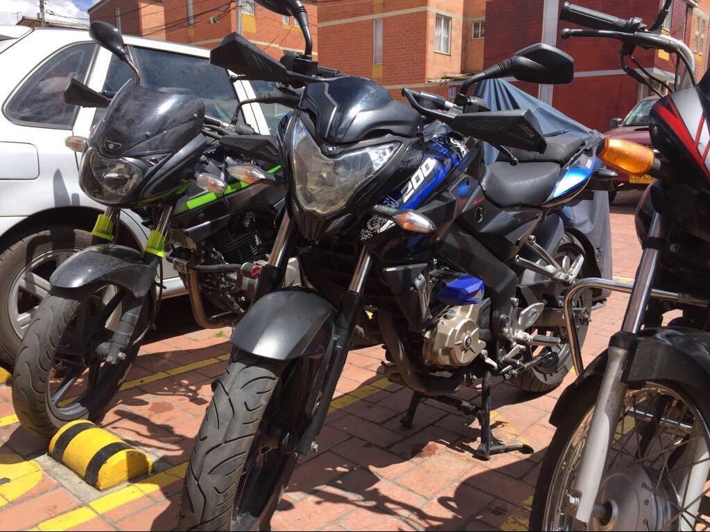 Pulsar 200Ns