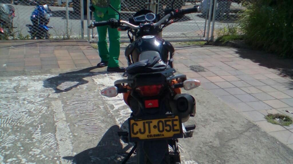 Se Vende Moto Akt 180