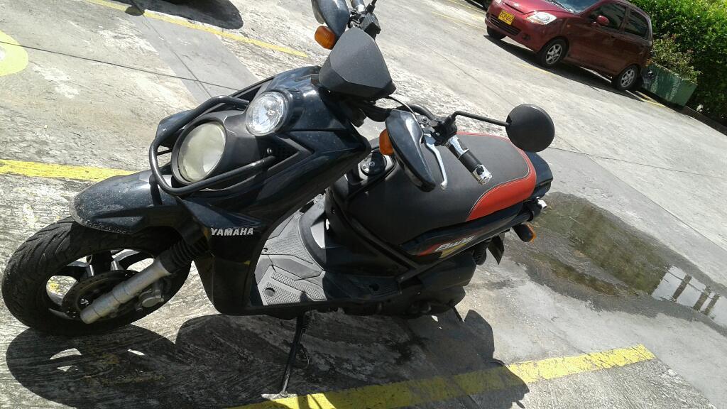 Vendo Bwis Modelo 2012