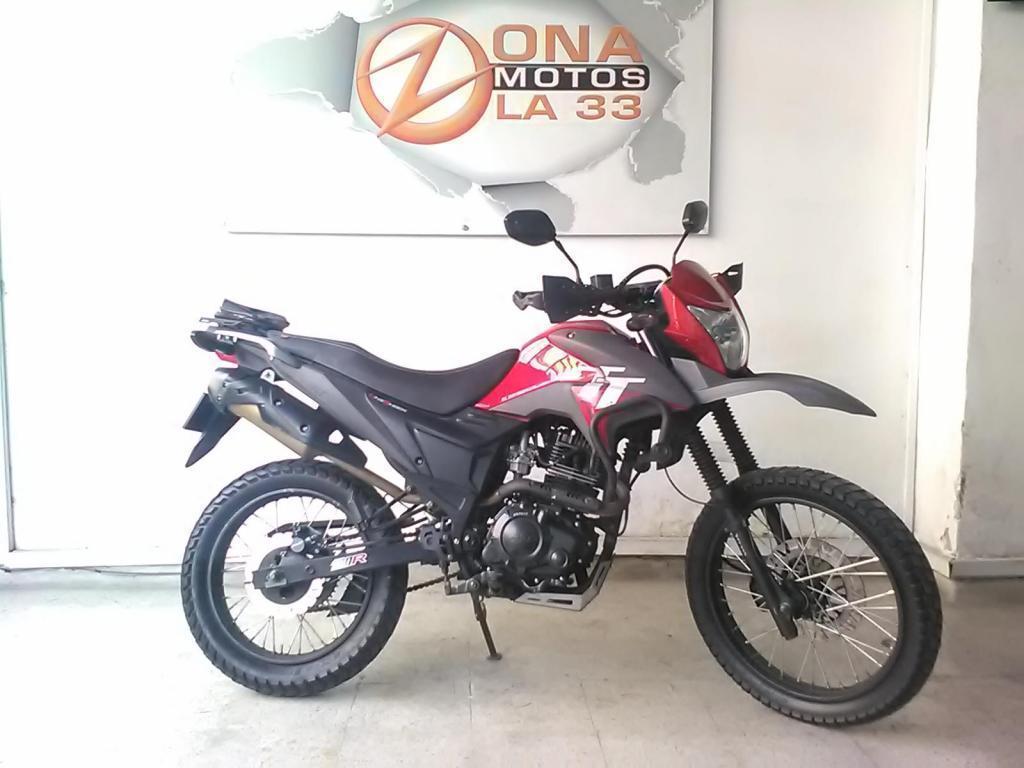 AKT TT R 180 MODELO 2016