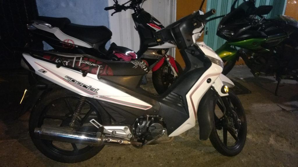 Vendo Barata Akt 110 Papeles Al Dia