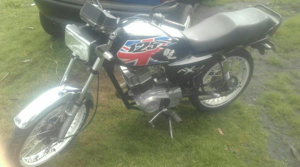 Vendo Moto Suzuki Ax, Modelo 2009