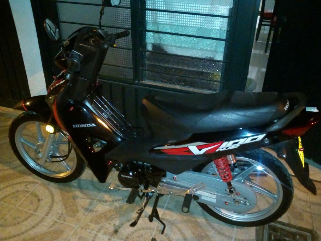 Vendo o cambio por moto Grande, Honda Wave Modelo 2014, Excelente estado y papeles Nuevos