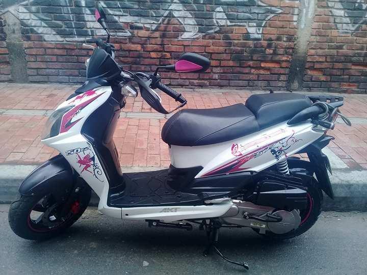 Vendo hermosa Jet 5 mod 2015