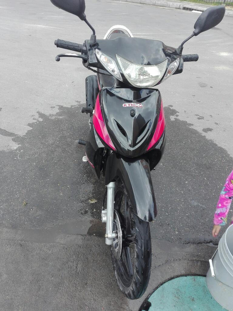 Vendo Linda Moto Kymko Modelo 2016