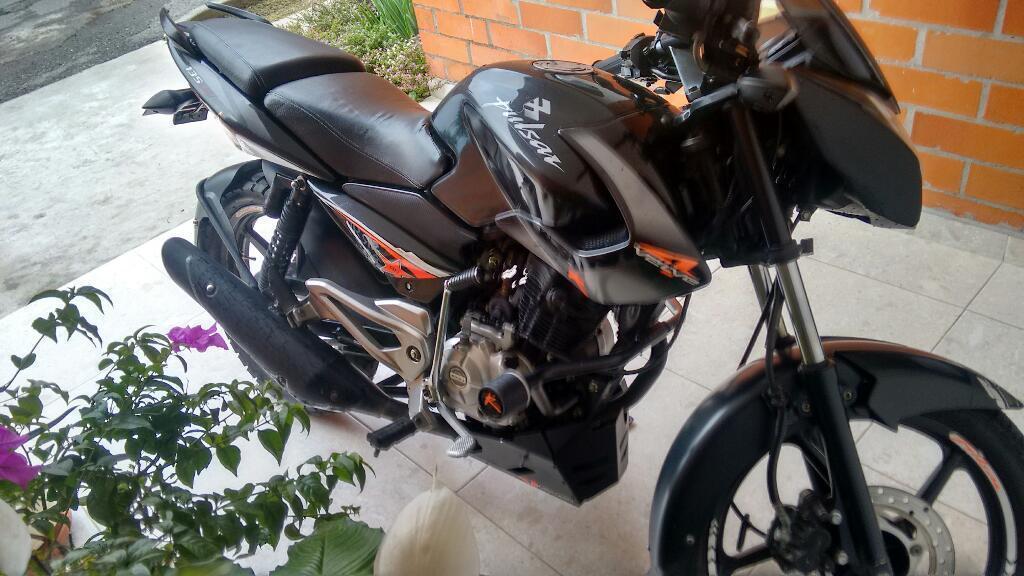 Vendo Pulsar 135 Modelo 2013