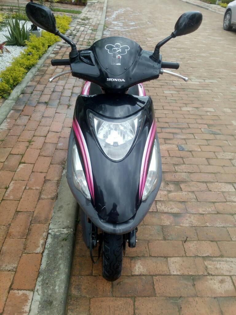 Moto Honda Elite 125