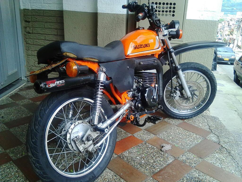 Barata Ds Suzuki Pitufa