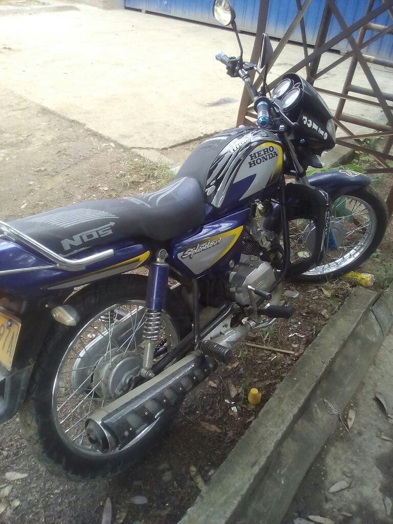 Vendo Moto Splemdor 2007