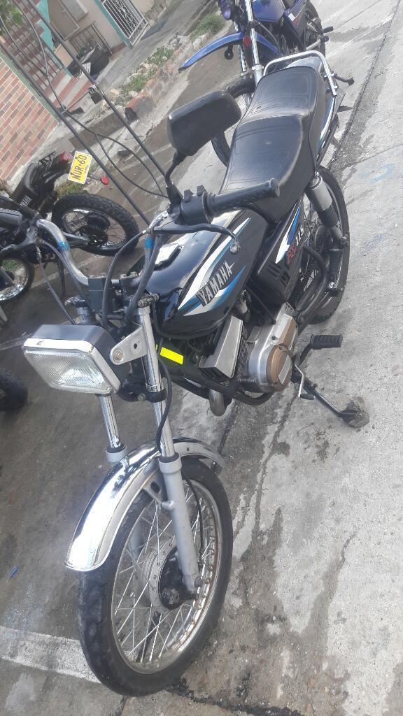 Vendo Rx100 Modelo 2004 Toda en 115 Solo Targeta