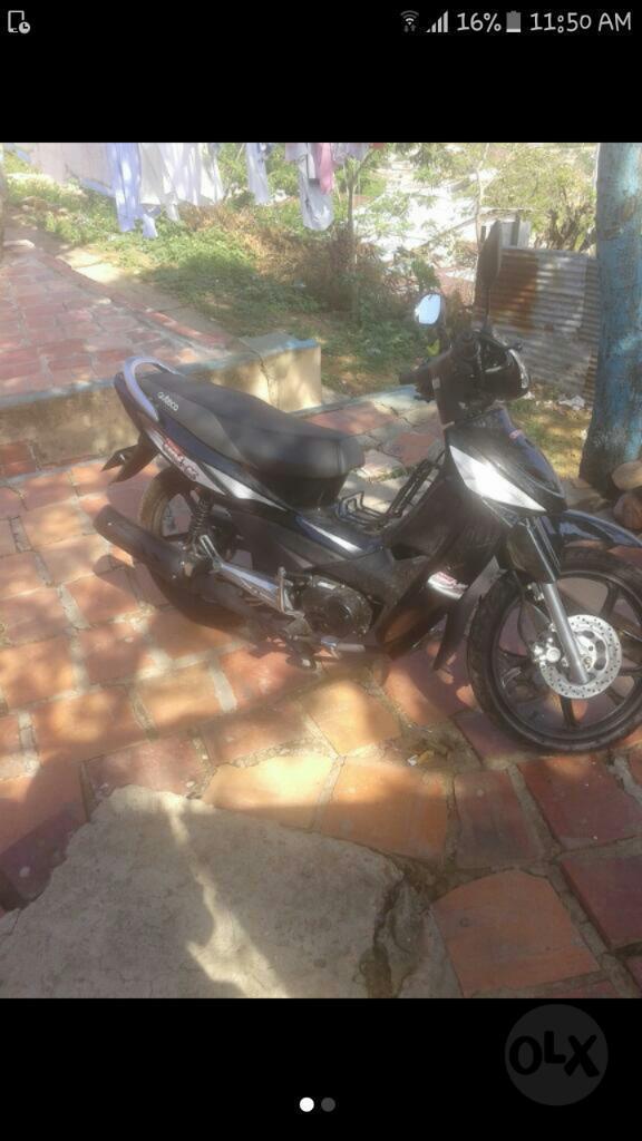 Se Vende Moto Unik 2015