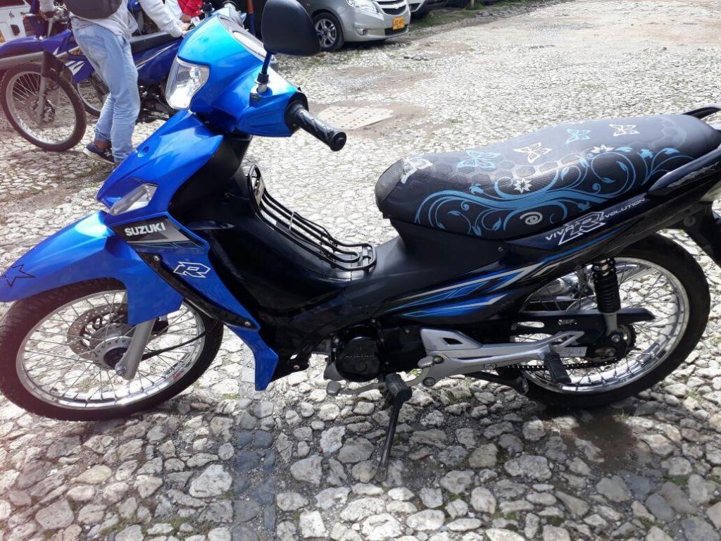 Motocicleta Viva R