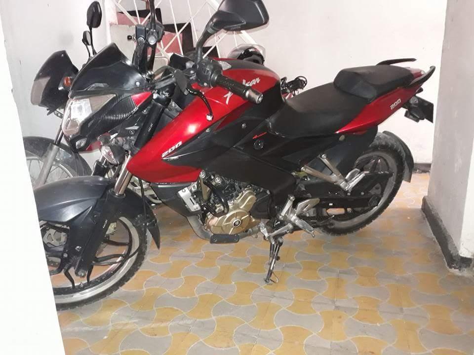 Pulsar ns 200