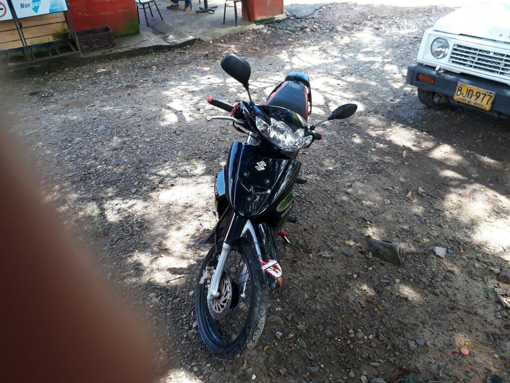 Vendo Moto