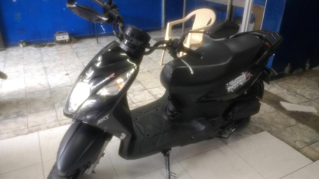 Akt Dinamic125 Modelo 2015