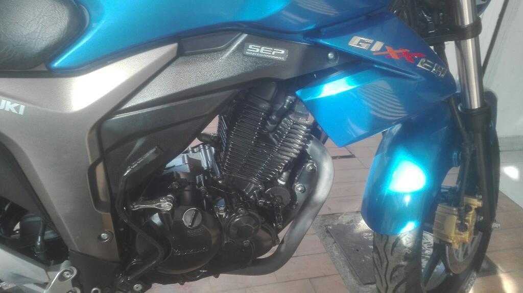 Moto Suzuki Como Nueva, Poco Km