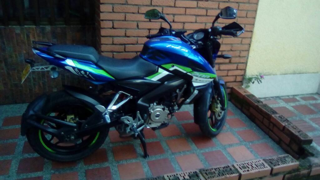 Pulsar Ns 200 2014