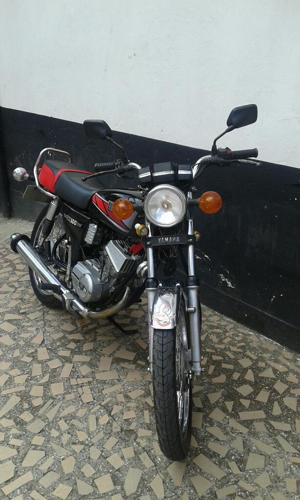 Moto Rx 100