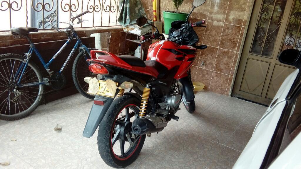 Vendo Moto Honda Cbf125. 2011