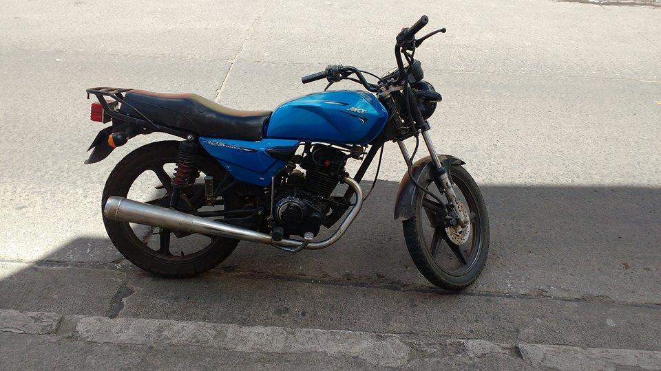 akt nkd 125 2013 tarjeta trasapso y seguro por 6 meses