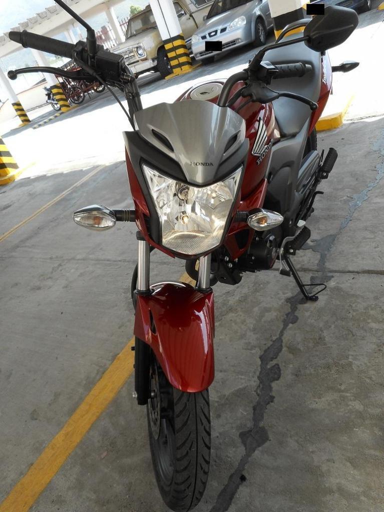 Honda Invicta 150 modelo 2017 solo 75 km nueva