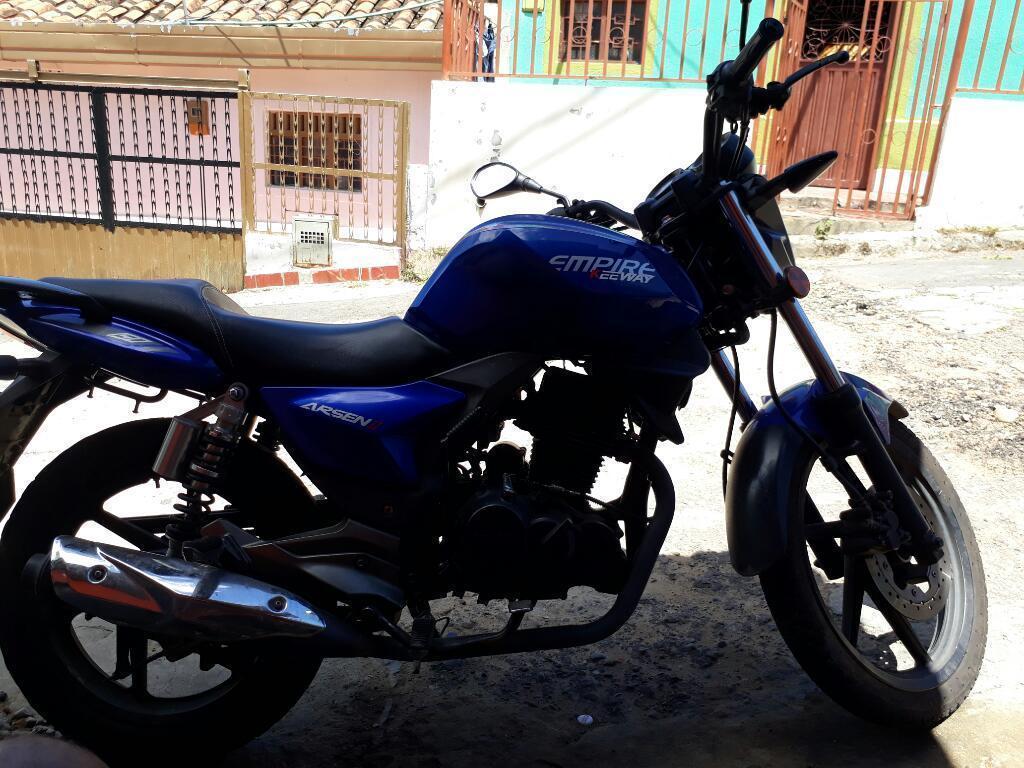 Moto Empire Azul