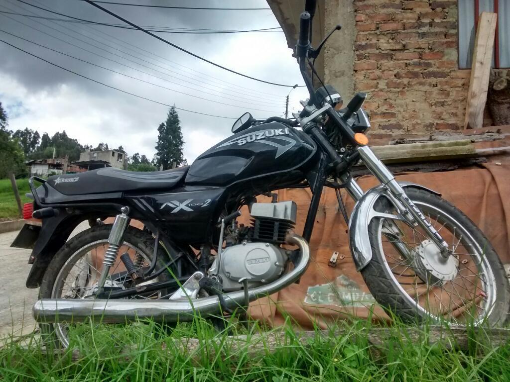 Moto Suzuki Ax100-2