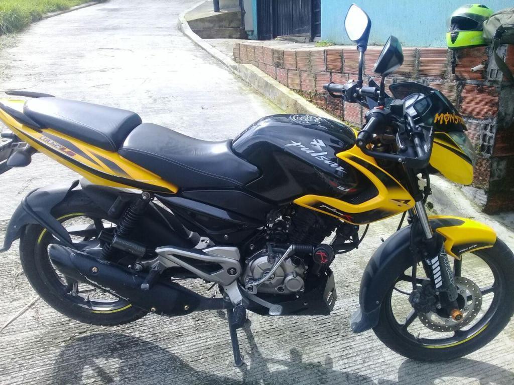 VENDOHERMOSA PULSAR 135 2013