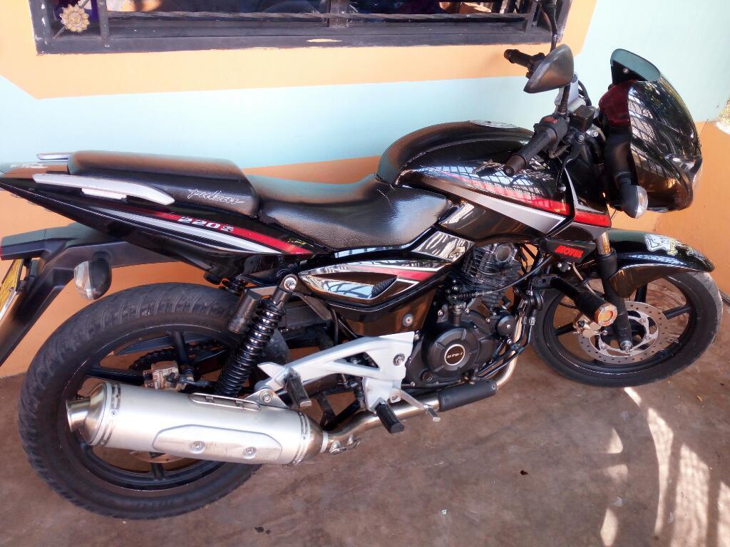 Pulsar 220 Sport
