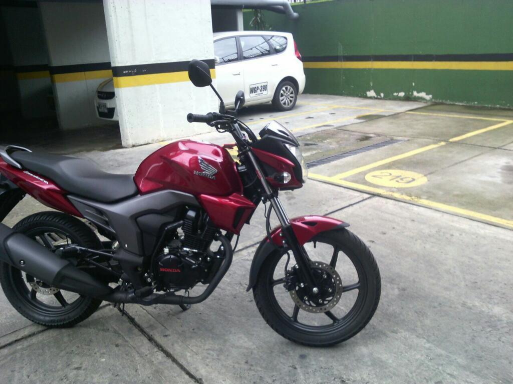 Oportunidad : Honda 2017 con 300 Km