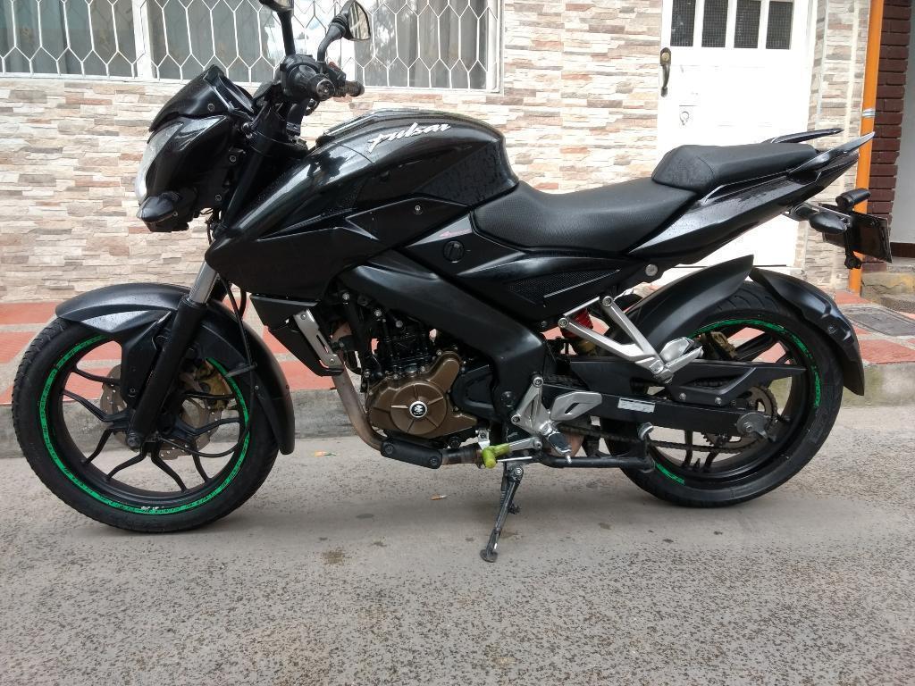 Pulsar 200 Ns 2015