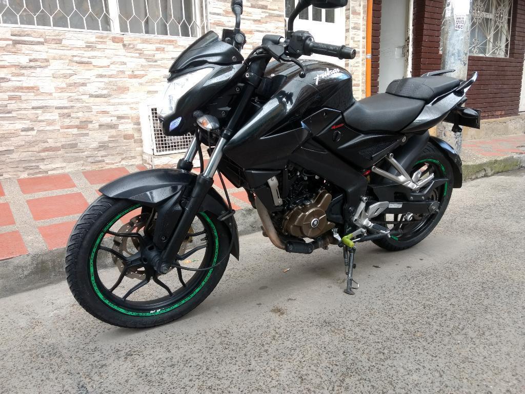 Pulsar 200 Ns 2015