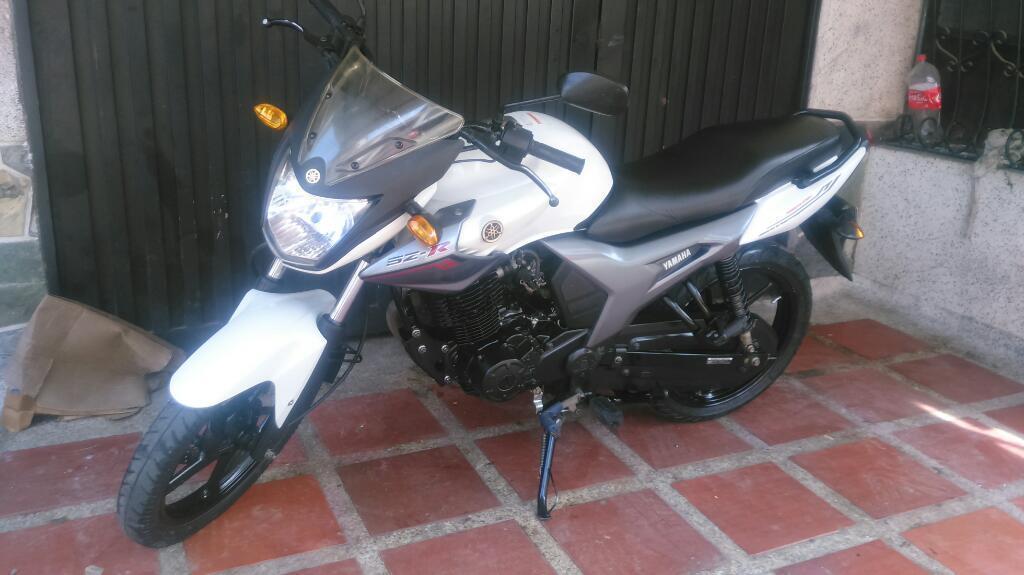 Moto Yamaha Szr 150, Incluye Traspaso